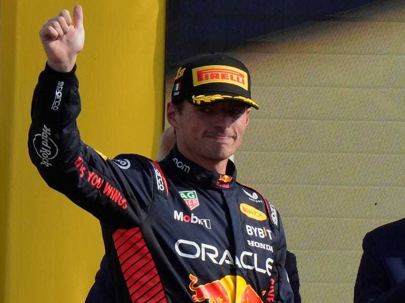 Max Verstappen s 10 wins in a row irrelevant says Mercedes boss