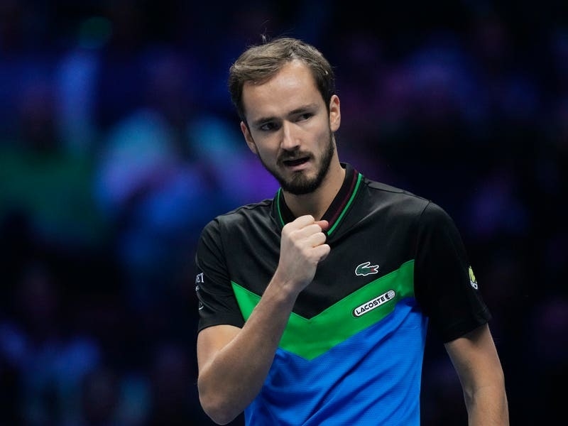 Daniil Medvedev Reaches Last Four In Turin With Victory Over Alexander 