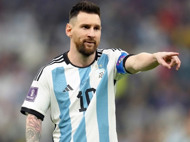 Hamstring injury rules Lionel Messi out of Argentina friendlies