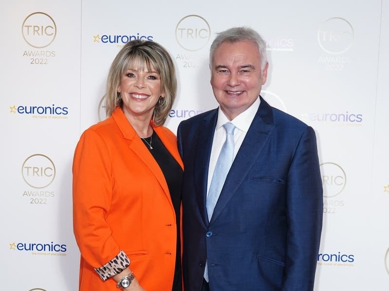 Eamonn Holmes offers thanks as he breaks silence on divorce from Ruth