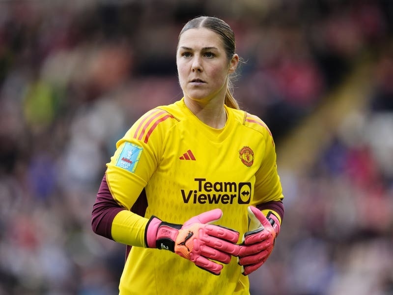 England goalkeeper Mary Earps to leave Manchester United - Jersey ...