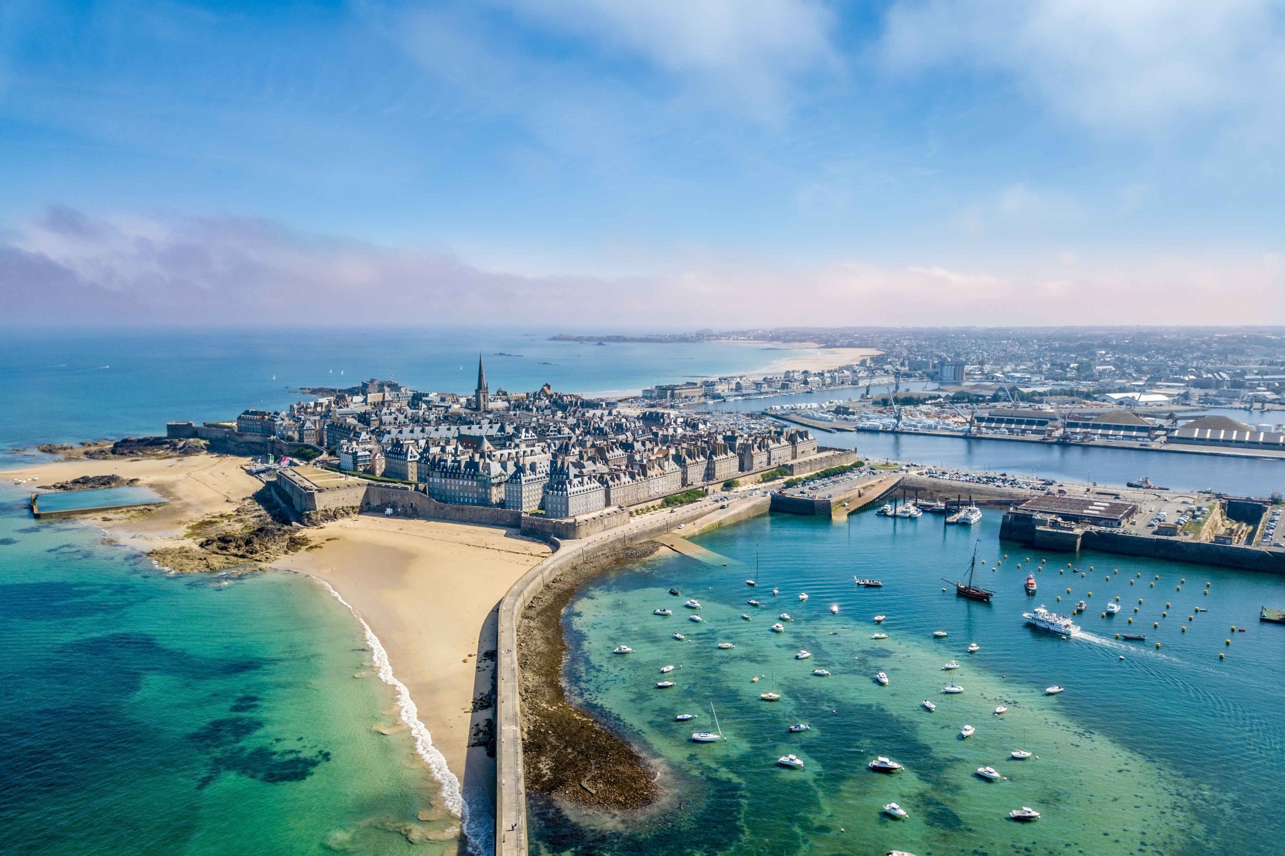 Cycling fans set for Tour de France spectacle in Brittany Jersey